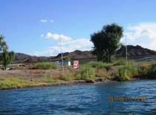 7864F Riverside Dr, Parker, AZ 85344