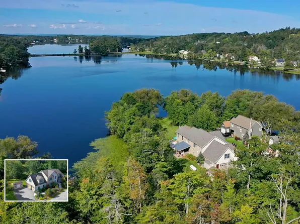 2085 Weast Rd, Schenectady, NY 12306