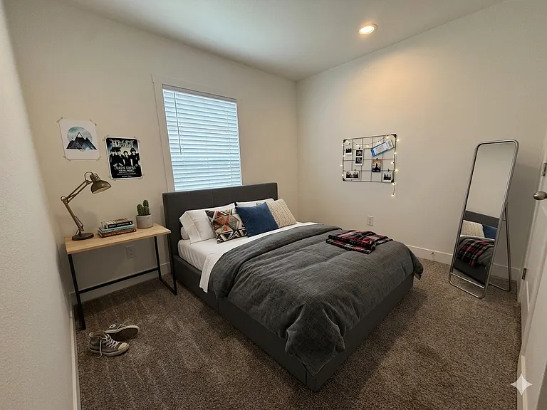 3601 E Wyoming Ave #526 — Photo 4