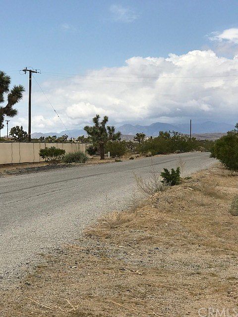 1st image of 59572 Mesa Dr