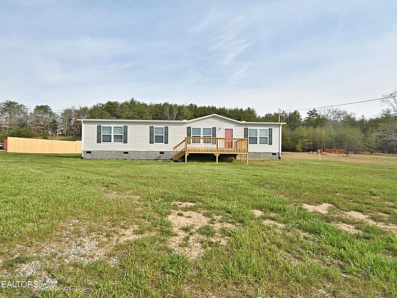 3rd image of 323 Foster Rd