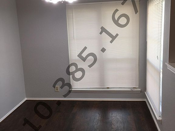 Dining Room - Brand New Laminate Flooring - Brand New Light 