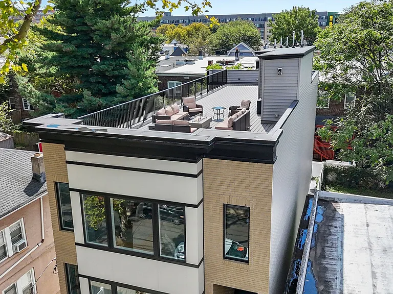 335 Virginia Ave — Photo 17