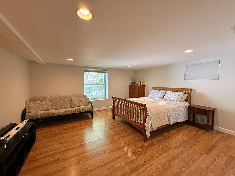 40 Rumson Rd — Photo 24