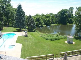 3489 Drifting Dr, Hellertown, PA 18055