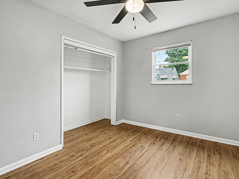 1932 Truitt Ave — Photo 13