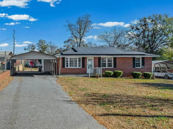 9 Michael Dr, Greenville, SC 29611