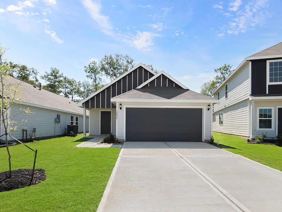 1st image of 13874 Green Heron Way