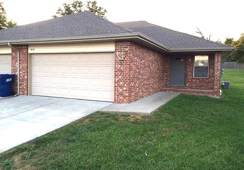 119 Bailey Cir #B