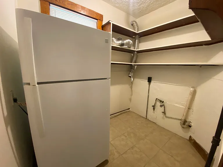 28 Aldrich St #1 — Photo 7