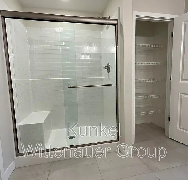 808 Applewood Creek Dr — Photo 23