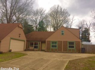 105 Halifax Cv, Jacksonville, AR 72076