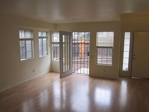 4th image of 7656 Lily Mar Ln