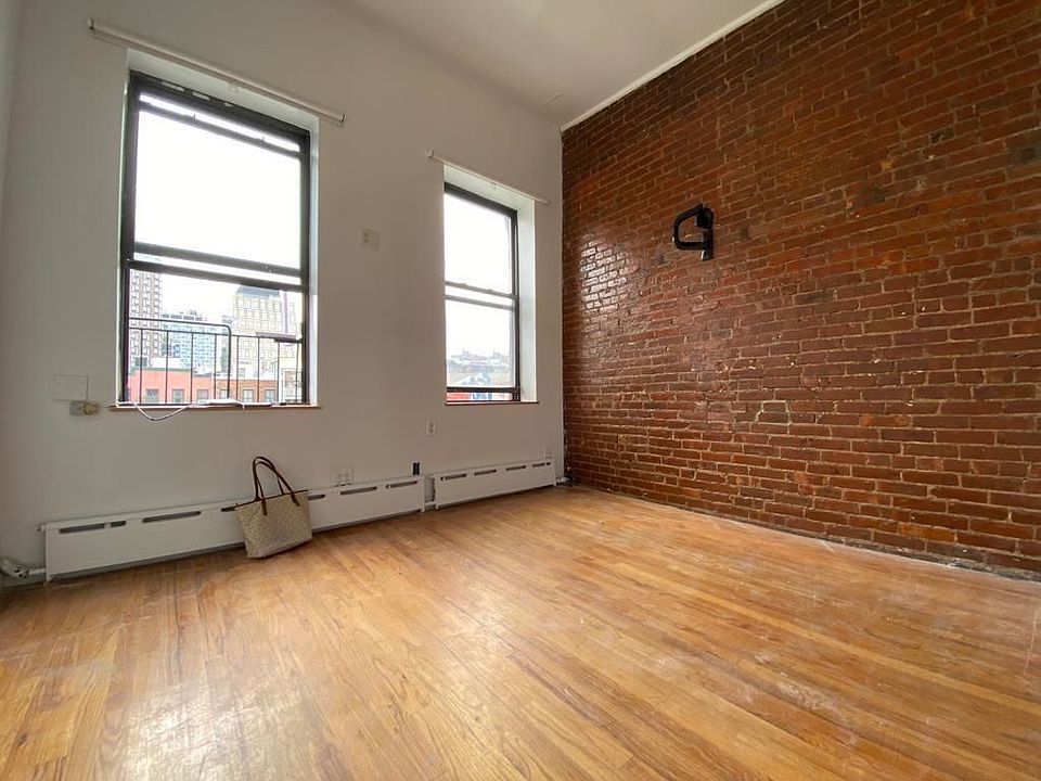 1st image of 97 Allen St #15A