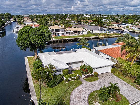 3rd image of 5601 Bayview Drive