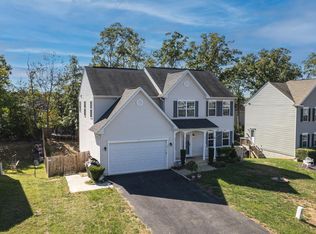 2076 Mourning Dove Dr, Locust Grove, VA 22508