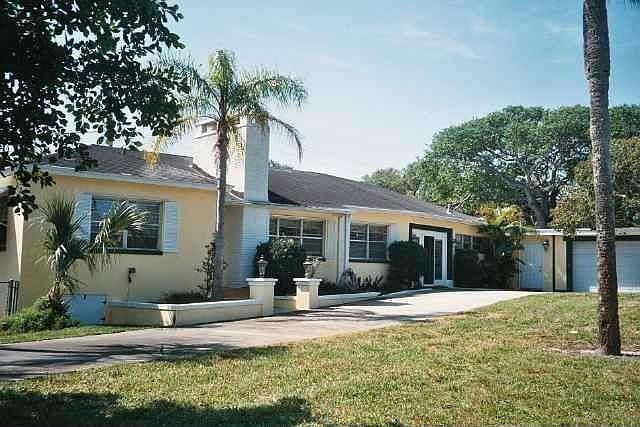 200' frontage In-Town!