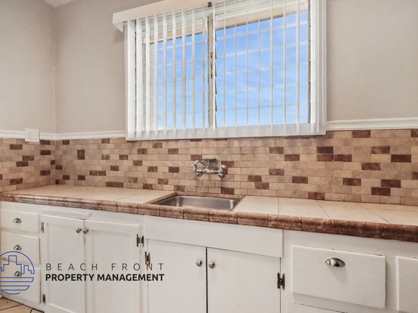 1141 Pine Ave #60452918