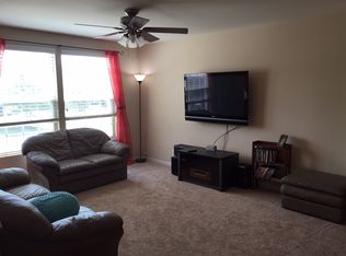 2488 Anna Way, Elgin, IL 60124