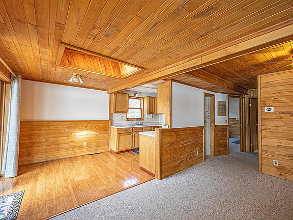 5th image of 9849 White Lake Rd