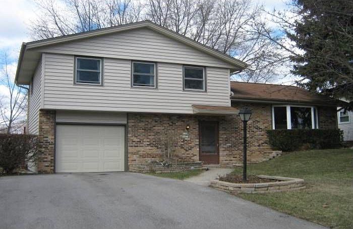 1st image of W159N9475 Cherokee Dr