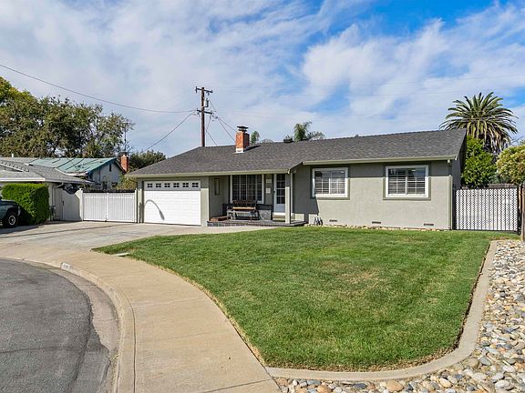 2nd image of 5680 Coral Ct