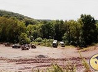 567 Old Route 22, Lenhartsville, PA 19534