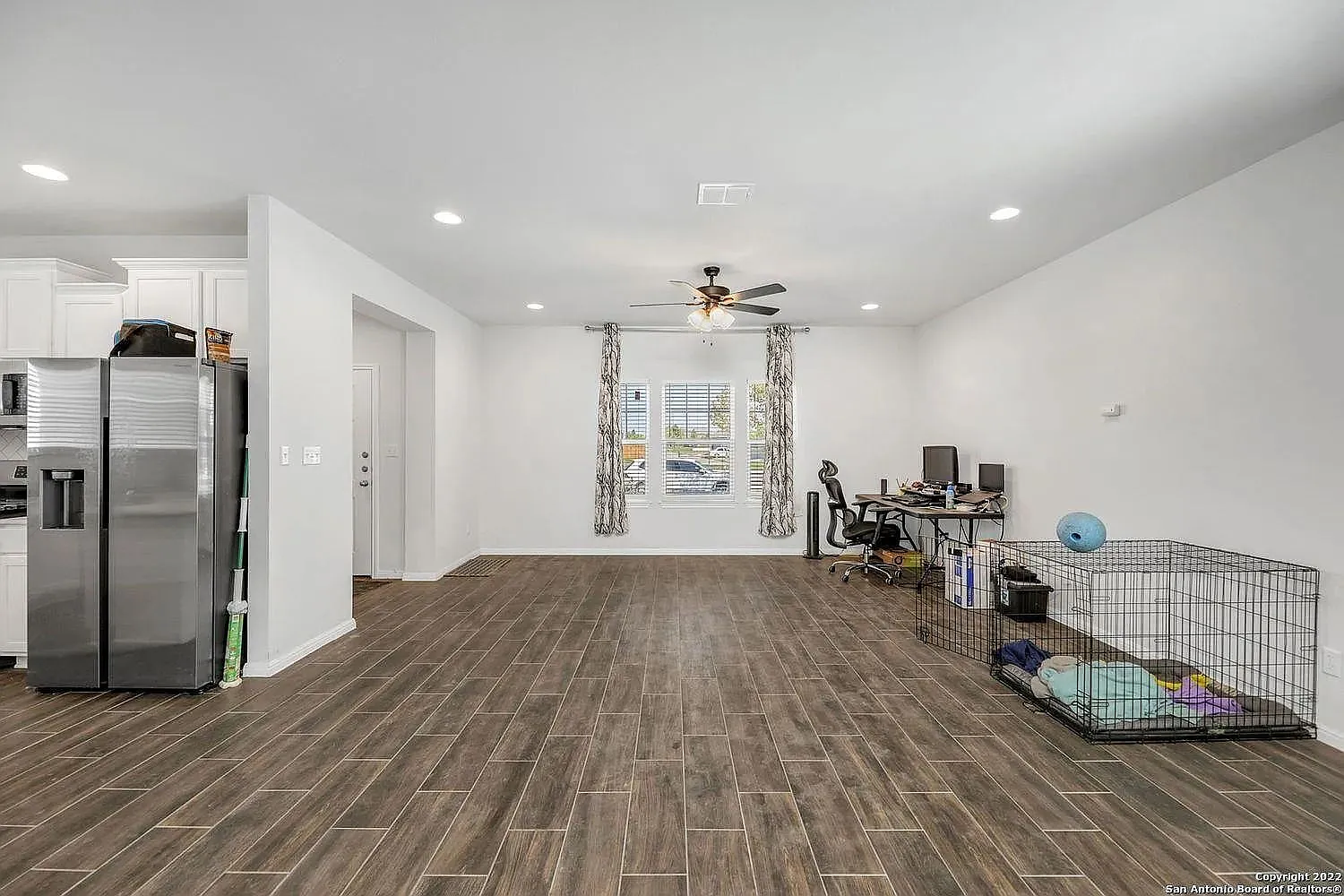 3 bed, 2.0 bath, 1424 sqft, $1,795 — Photo 4