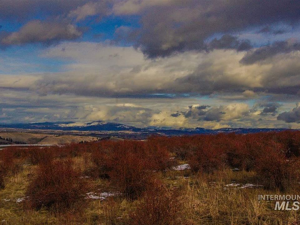 1st image of 3 Golden Hills Dr #F