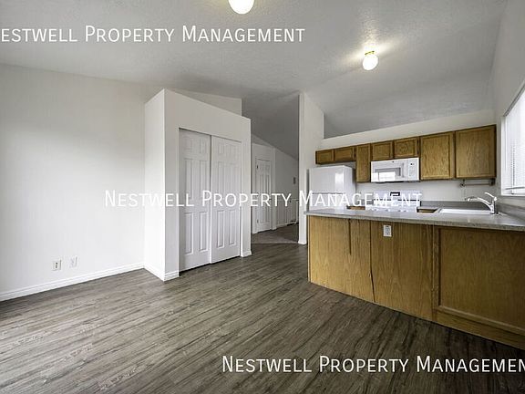 3rd image of 3492 W Cannon Creek Cir