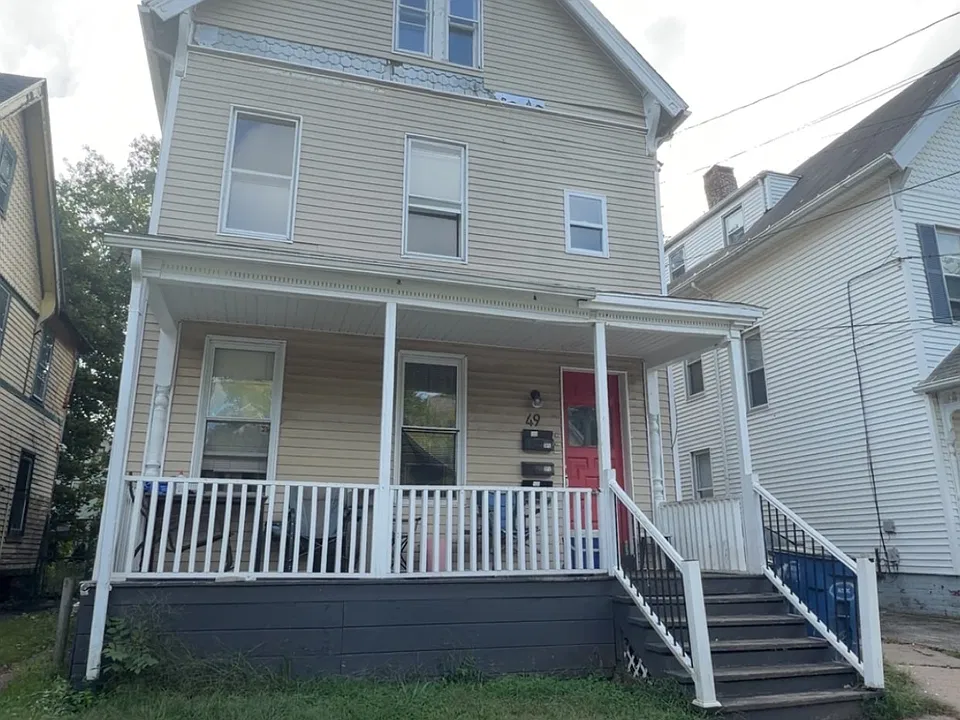 49 Carmel St #3