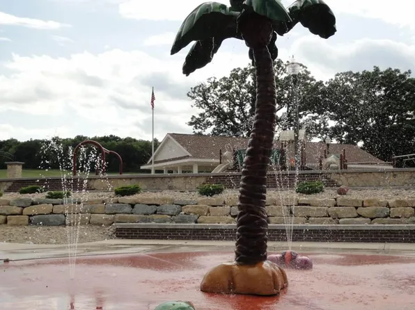 138 Savannah Parkway #111, Deerfield, WI 53531