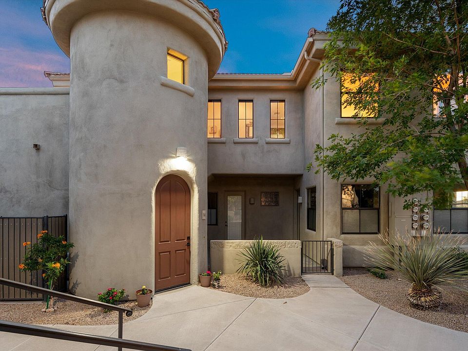 1st image of 10055 N 142nd Street #2060