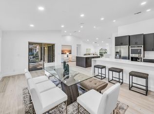 9244 NW 43rd Ct, Coral Springs, FL 33065