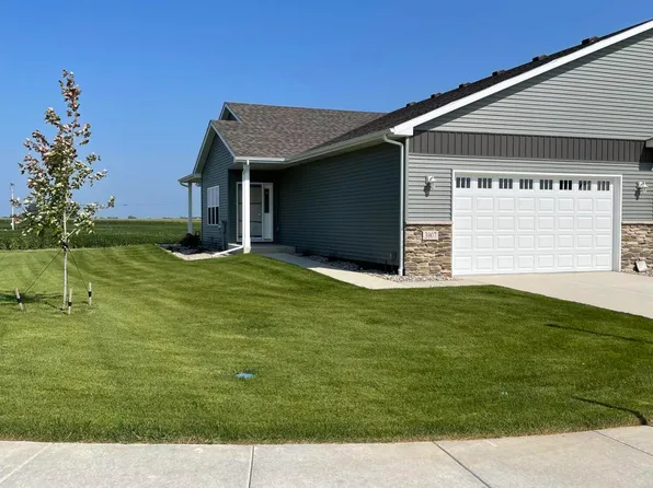 3910 Stadium St, Portage, IN 46368