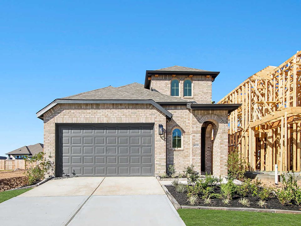 1st image of 8939 Blackwoods Ct
