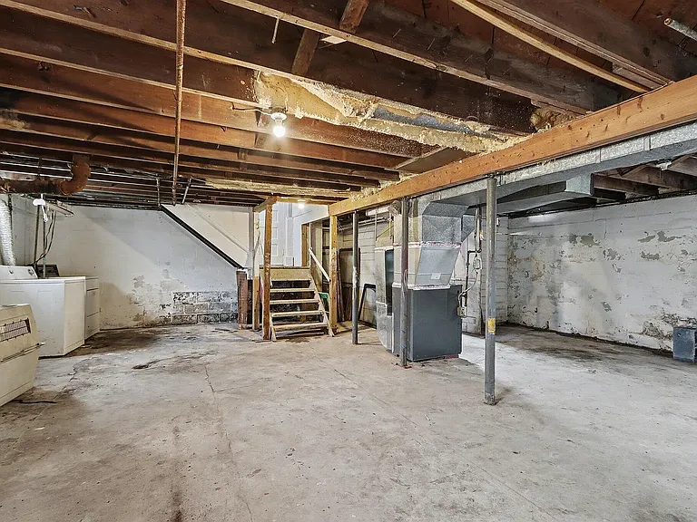 140 Dixie Ave — Photo 23