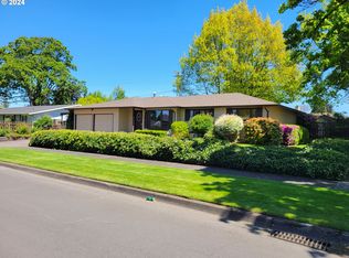 2565 Newcastle St, Eugene, OR 97404