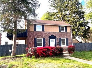 1029 Lamb Rd, Secane, PA 19018