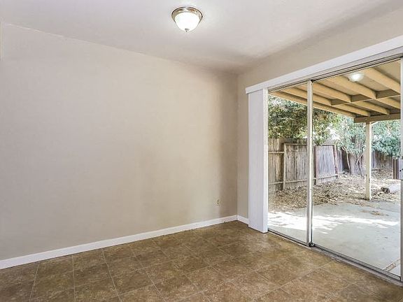 5th image of 8963 Lanier Way