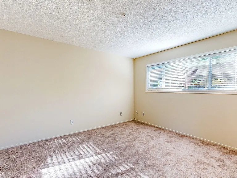 791 E Cotati Ave — Photo 15
