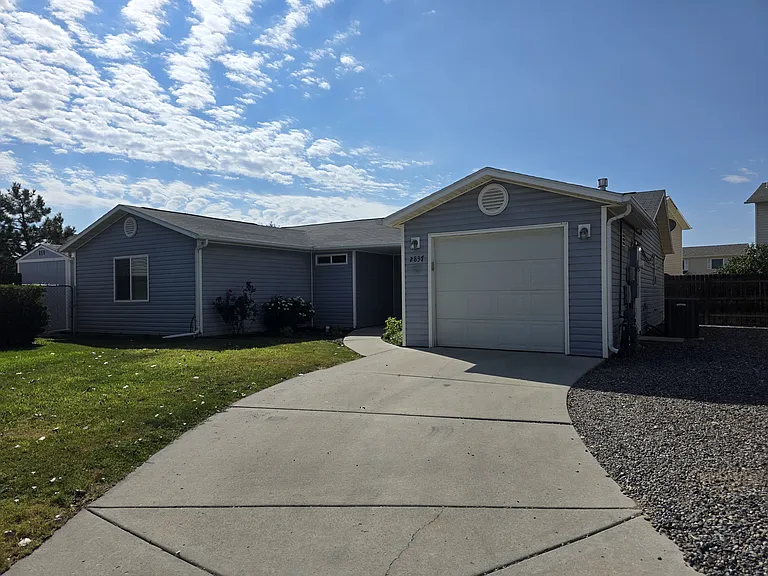 2837 Margo Ct — Photo 1