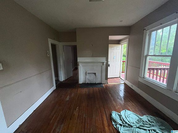 3rd image of 311 Rutledge Dr