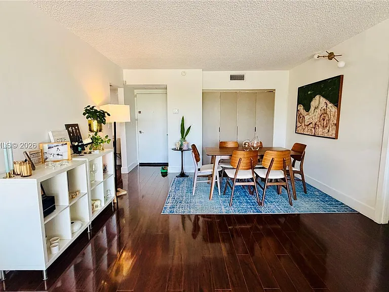 3701 N Country Club Dr #304 — Photo 4