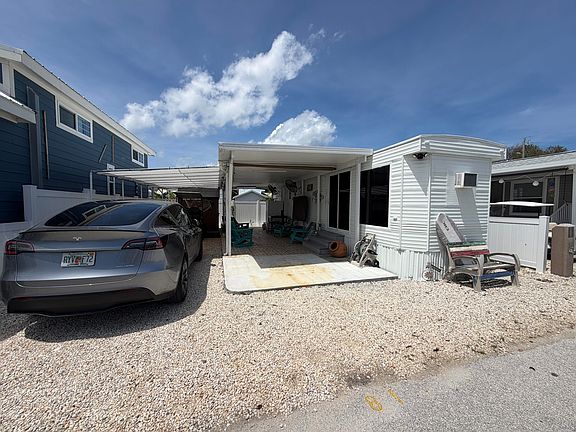 3rd image of 325 Calusa St #81