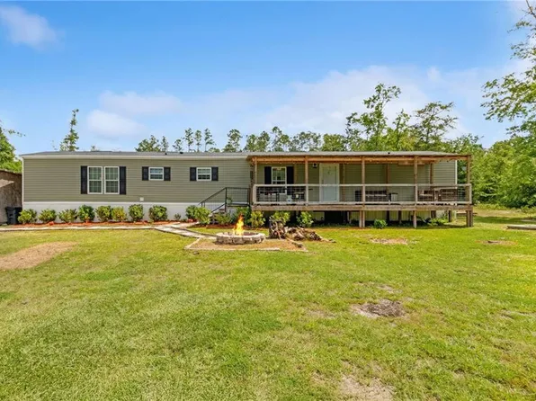 85 Temple Creek Dr, Kingsland, GA 31548