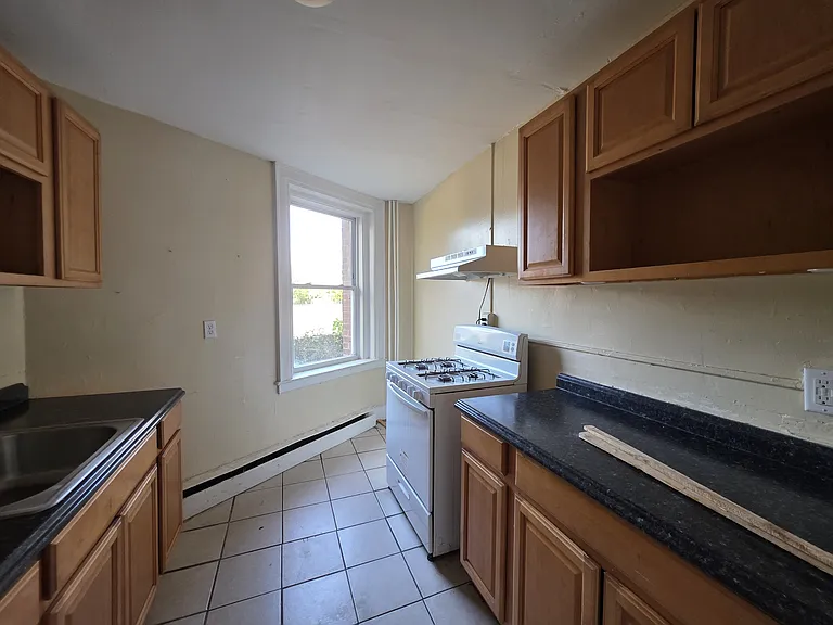 703 Howard Ave #1A — Photo 2