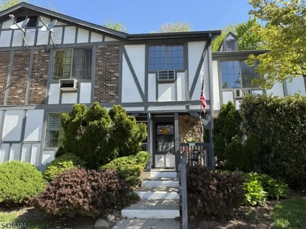 1H Terrace Drive BLDG 1 #H, Chatham Twp., NJ 07928