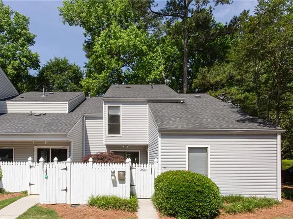 2684 Meadowlawn Dr SE, Marietta, GA 30067