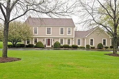 20395 N Wallingford Ln photo 1